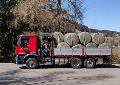 Transport von Heuballen